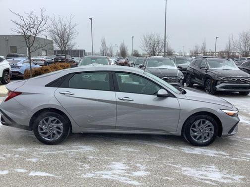 2026 Hyundai ELANTRA HEV Blue