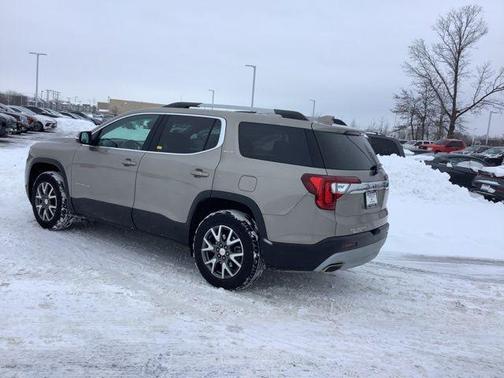 2022 GMC Acadia FWD SLE