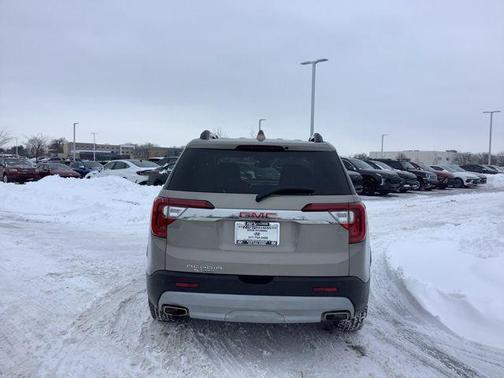 2022 GMC Acadia FWD SLE