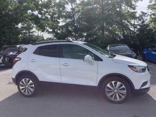 Summit White 2019 Buick Encore Preferred