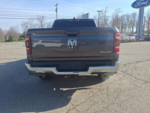 Granite Crystal Metallic Clearcoat 2022 RAM 1500 Big Horn/Lone Star