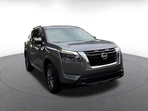 2025 Nissan Pathfinder SV FWD