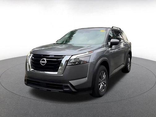 2025 Nissan Pathfinder SV FWD