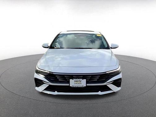 2025 Hyundai ELANTRA SEL