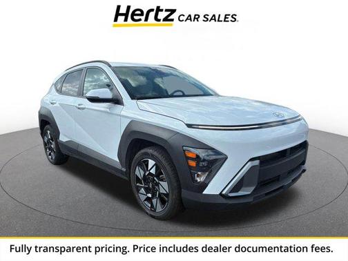 Atlas White 2025 Hyundai KONA SEL