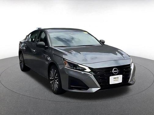 Gun Metallic 2025 Nissan Altima SV FWD