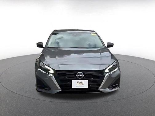 Gun Metallic 2025 Nissan Altima SV FWD