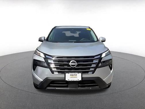 Brilliant Silver Metallic 2025 Nissan Rogue SV