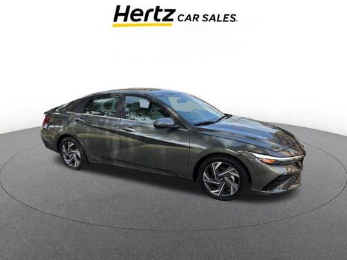 2025 Hyundai ELANTRA Limited