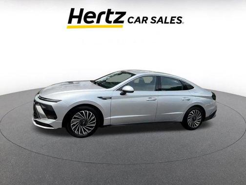 2024 Hyundai SONATA Hybrid SE