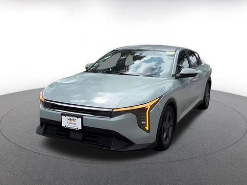 Morning Haze 2025 Kia K4 LXS