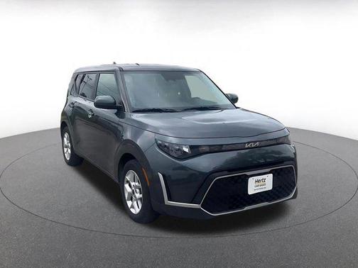 Gravity Gray 2025 Kia Soul LX