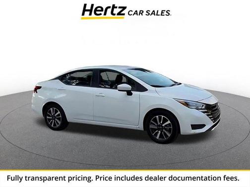 Aspen White Tricoat 2025 Nissan Versa 1.6 SV