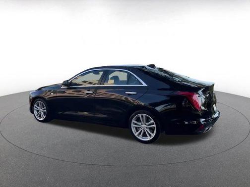 2024 Cadillac CT4 Luxury