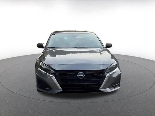 Gun Metallic 2025 Nissan Altima SV FWD
