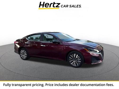 Garnet Pearl Metallic 2025 Nissan Altima SV FWD