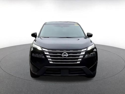Super Black 2025 Nissan Rogue SV