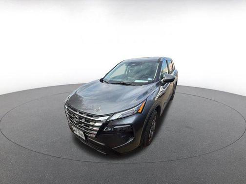 Gun Metallic 2025 Nissan Rogue SV