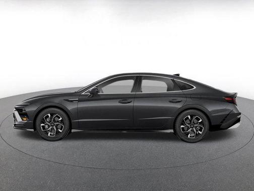 Abyss Black 2025 Hyundai SONATA SEL