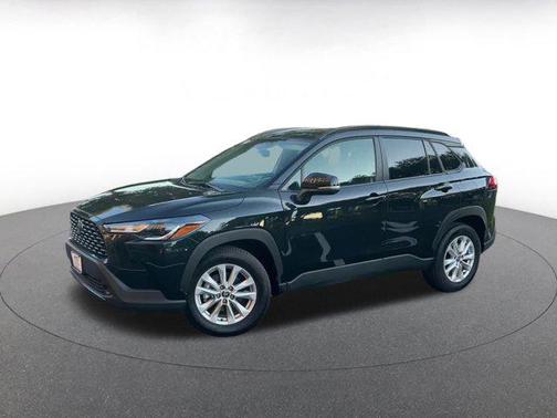 2025 Toyota Corolla Cross LE