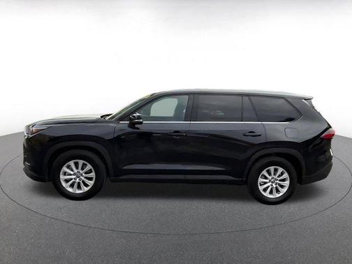 2025 Toyota Highlander LE