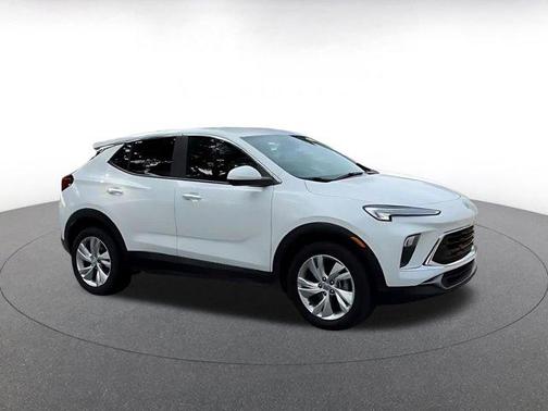 Summit White 2025 Buick Encore GX Preferred