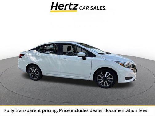 Aspen White Tricoat 2025 Nissan Versa 1.6 SV