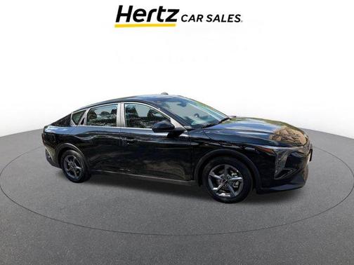 Aurora Black Pearl 2025 Kia K4 LXS