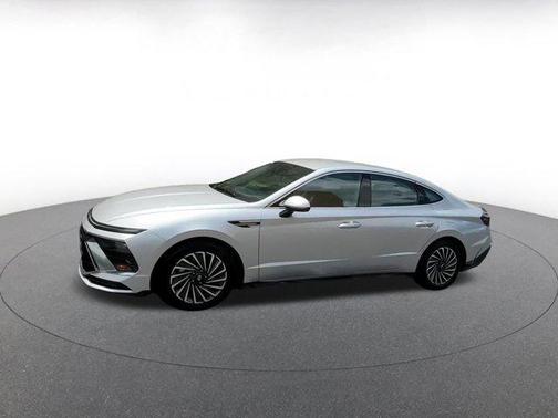 2024 Hyundai SONATA Hybrid SE
