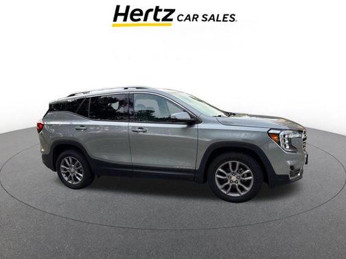 Sterling Metallic 2024 GMC Terrain SLT