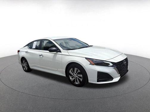 2024 Nissan Altima S FWD