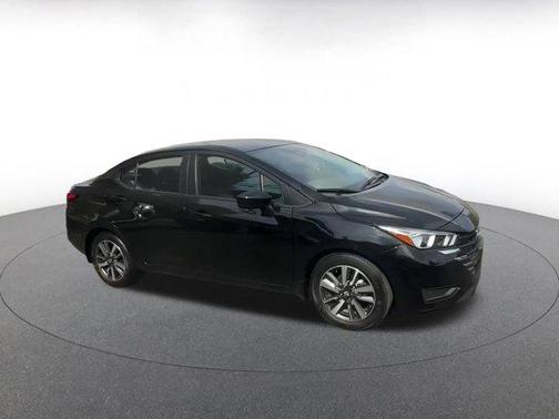 2024 Nissan Versa 1.6 SV