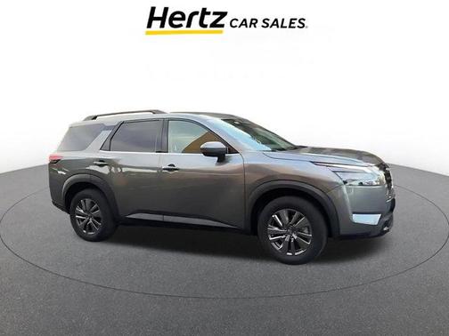 2025 Nissan Pathfinder SV FWD