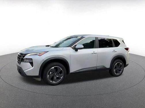 Brilliant Silver Metallic 2025 Nissan Rogue SV