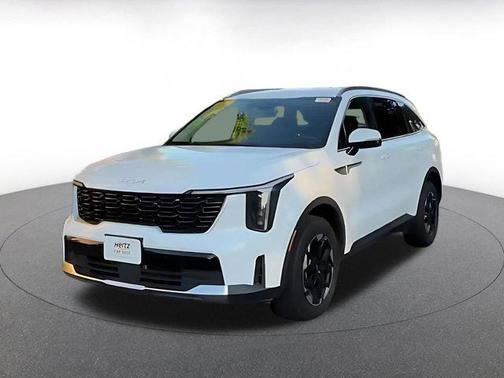 Glacial White Pearl 2024 Kia Sorento S