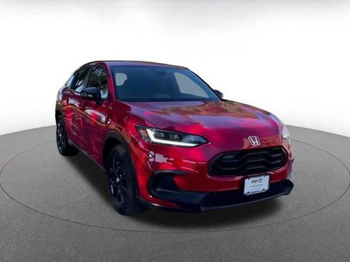 2025 Honda HR-V 2WD Sport
