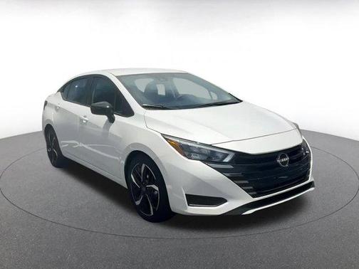 2024 Nissan Versa 1.6 S
