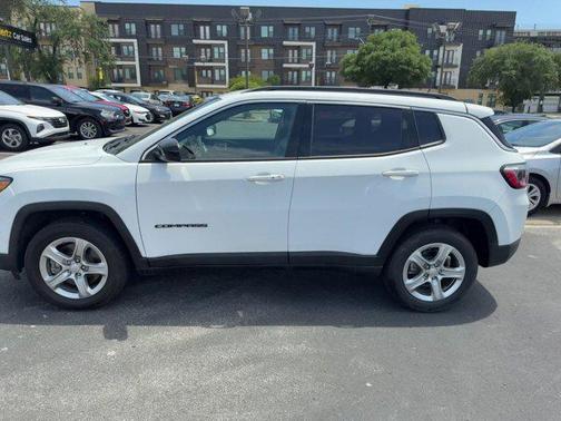 2023 Jeep Compass Latitude