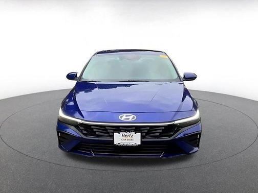 2025 Hyundai ELANTRA SEL