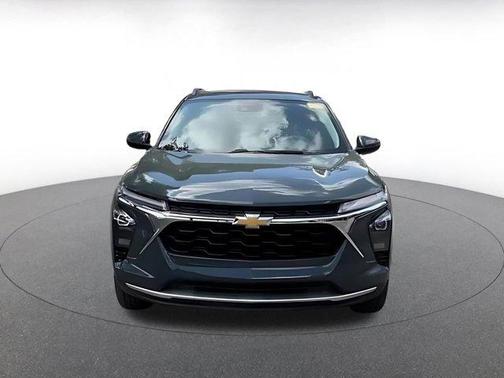 Cypress Gray 2025 Chevrolet Trax LT