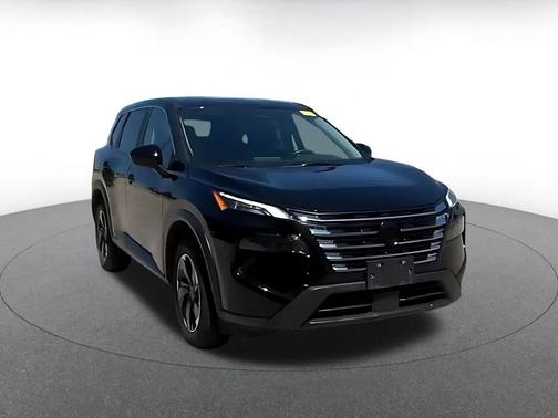 Super Black 2025 Nissan Rogue SV