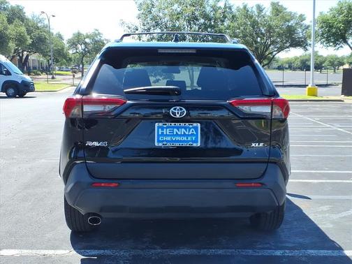 Midnight Black Metallic 2022 Toyota RAV4 XLE