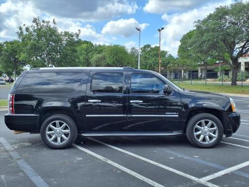 2014 GMC Yukon XL Denali