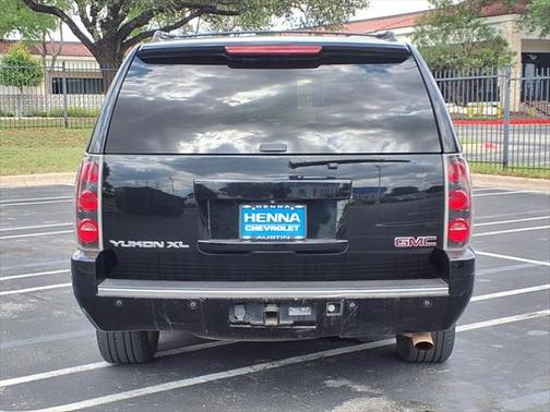 2014 GMC Yukon XL Denali