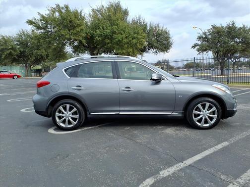 2017 INFINITI QX50 Base