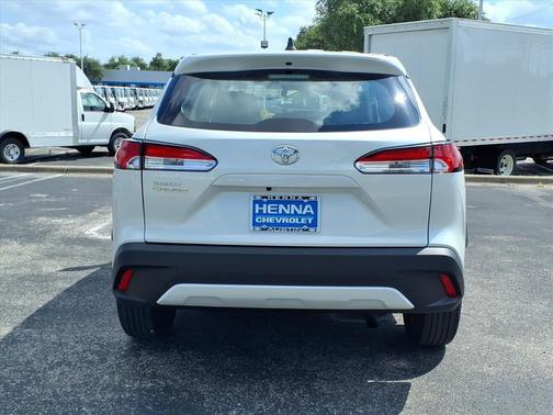 Wind Chill Pearl 2023 Toyota Corolla Cross L