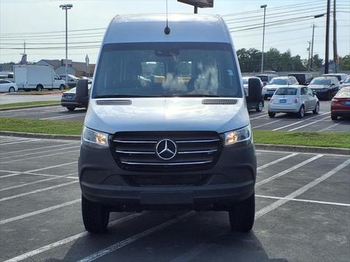 2022 Mercedes-Benz Sprinter 2500 Cargo 144 WB