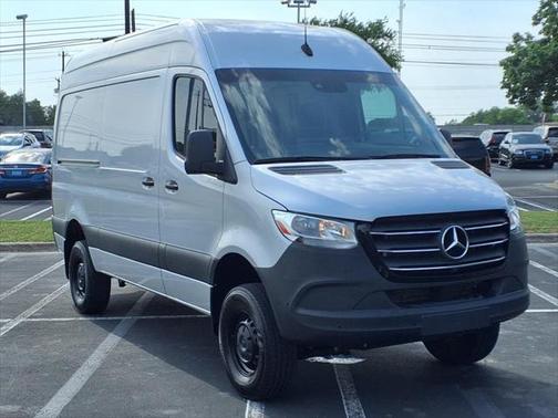 2022 Mercedes-Benz Sprinter 2500 Cargo 144 WB