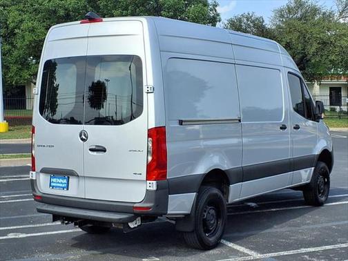2022 Mercedes-Benz Sprinter 2500 Cargo 144 WB