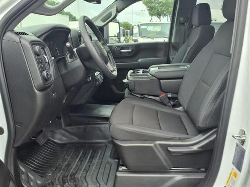 2025 Chevrolet Silverado 3500 WT